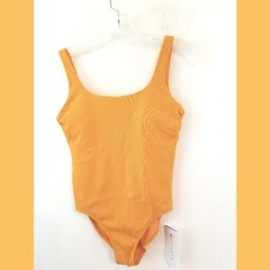 Athleta NWT Orange Scoop One Piece Swimsuit XS